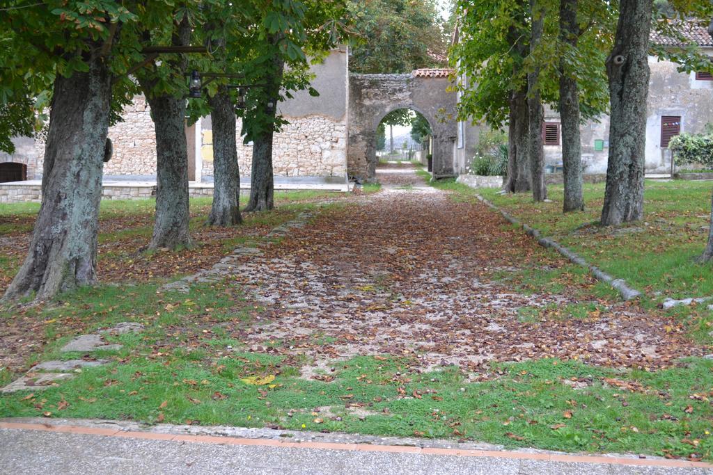 Apartments Lazzarini Battiala Nedeščina エクステリア 写真